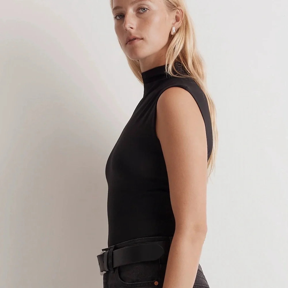 Madewell Black Funnelneck Cropped Muscle Tee Shirt Top Size XS - Picture 3 of 6